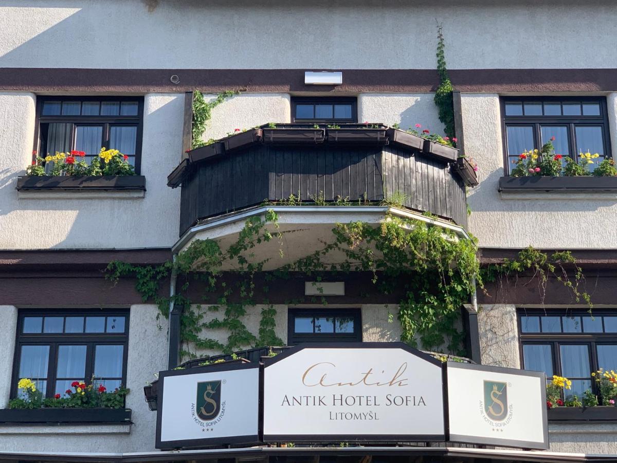 Antik Hotel Sofia Litomysl Luaran gambar
