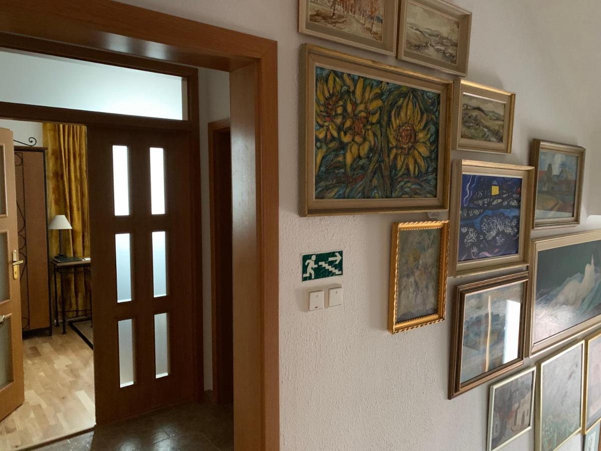 Antik Hotel Sofia Litomysl Luaran gambar