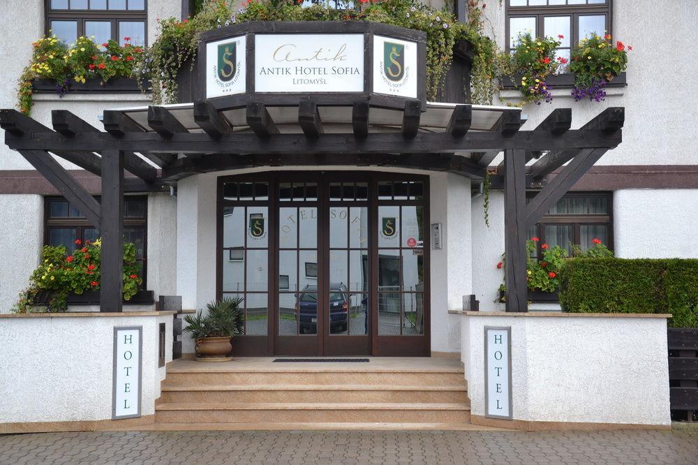 Antik Hotel Sofia Litomysl Luaran gambar
