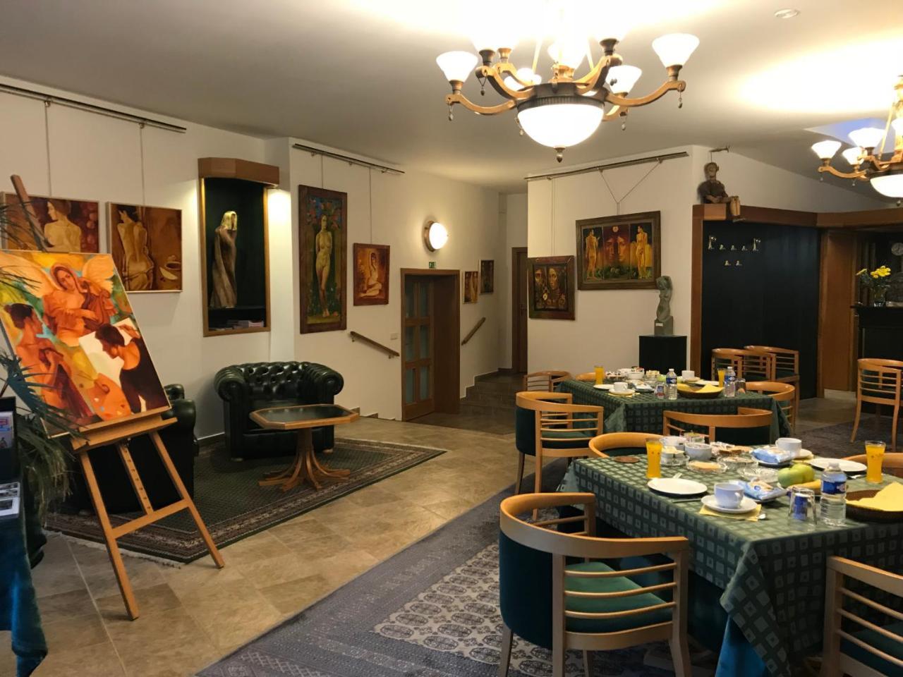 Antik Hotel Sofia Litomysl Luaran gambar