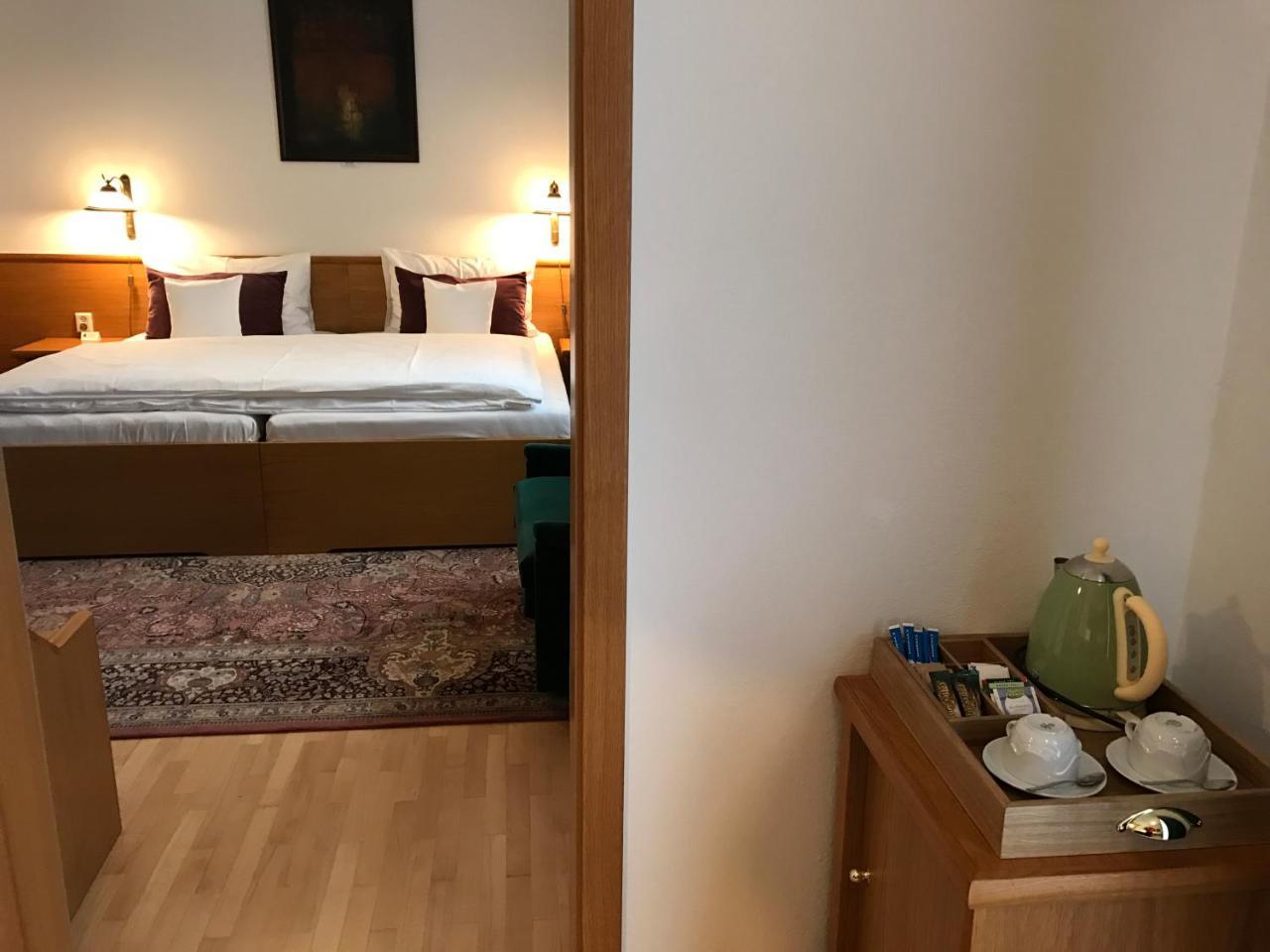 Antik Hotel Sofia Litomysl Luaran gambar