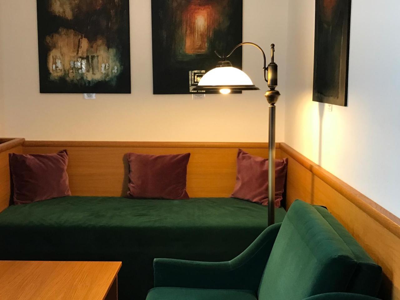 Antik Hotel Sofia Litomysl Luaran gambar