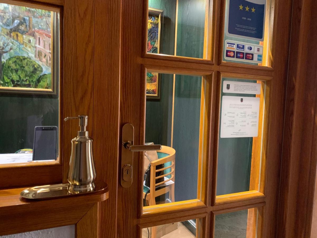 Antik Hotel Sofia Litomysl Luaran gambar